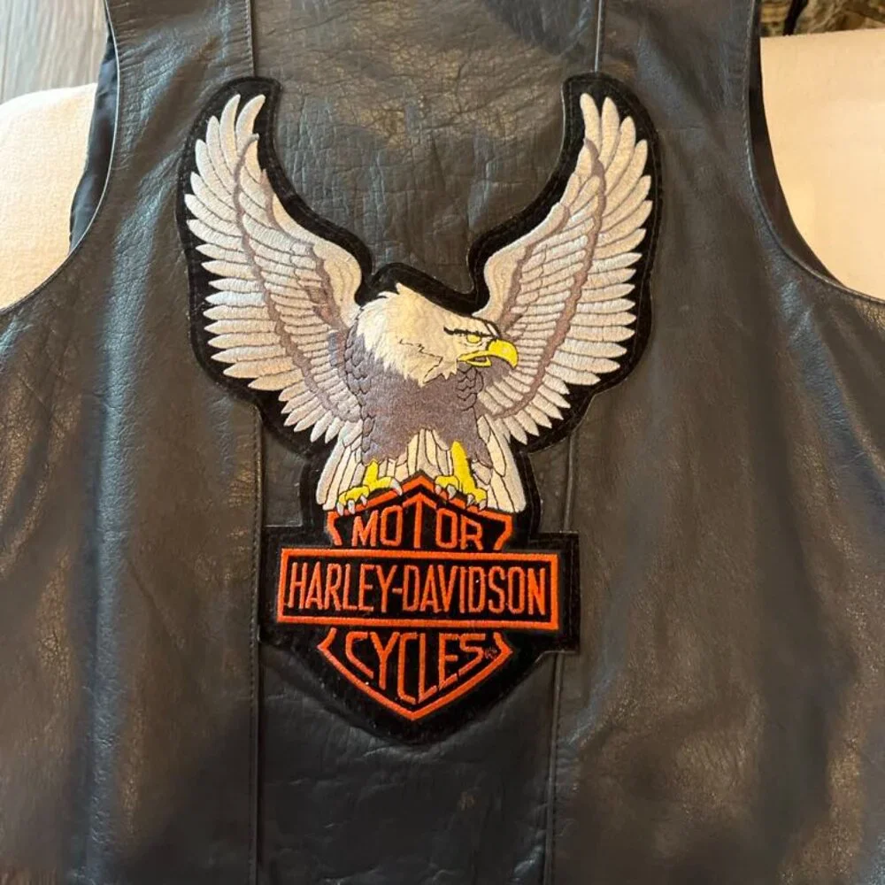 Vintage UNIK SZ LG Adjustable Leather Vest & Neck Cover Embroidered W/Event Pins